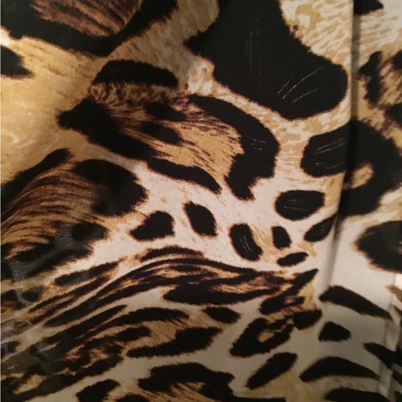 Lily Morgan Animal Print Summer Top - Picture 8 of 9